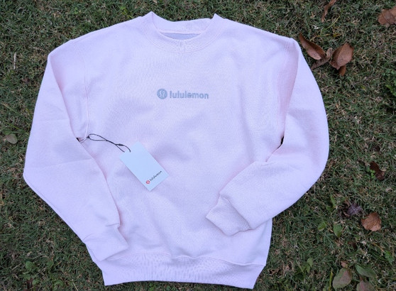 Youth girl crewneck pre-order / turnaround time 2-4 weeks