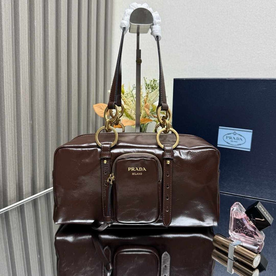 Designer P*ada handbag pre-order / Master quality / Turnaround time 2-4 weeks / size 30*14*13.5cm