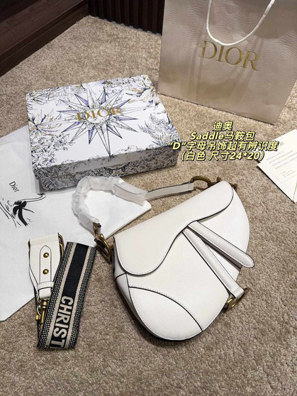 Designer saddle bag pre-order / 1:1 quality / Turnaround time 2-4 weeks / size 24*20cm