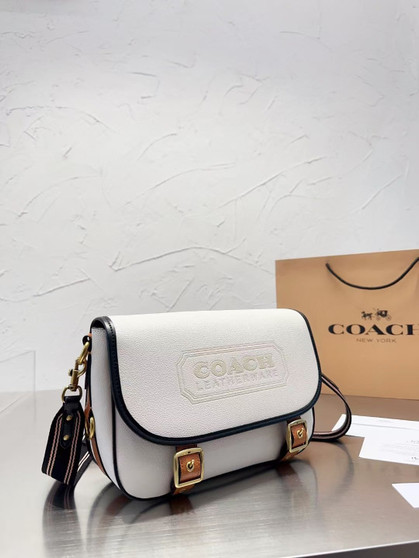 Designer handbag pre-order / 1:1 quality / turnaround time 2-4 weeks / size 28*20cm / code 234