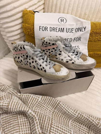 Designer sneakers pre-order  / 1:1 quality  / turnaround time 2-4 weeks / pc3-176254901