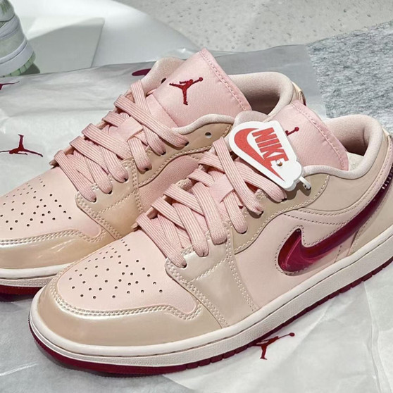 N**e Athletic Sneakers / 1*1 quality / TAT turnaround time 2-4 weeks / code1014