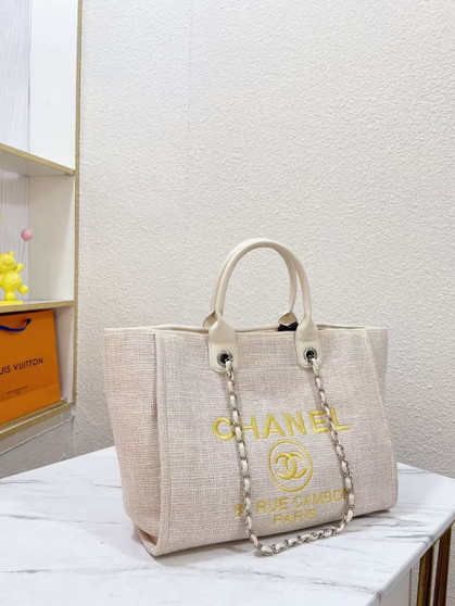 Designer handbag pre-order / 1:1 quality / size38*30cm / turnaround time 2-4 weeks / code 234-3