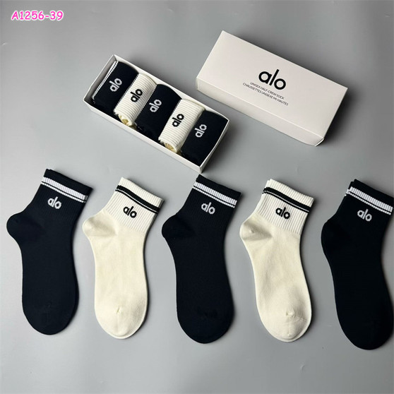 Women's multi-pack socks pre-order / One size fits most / Turnaround time 2-4 weeks / code 123456789