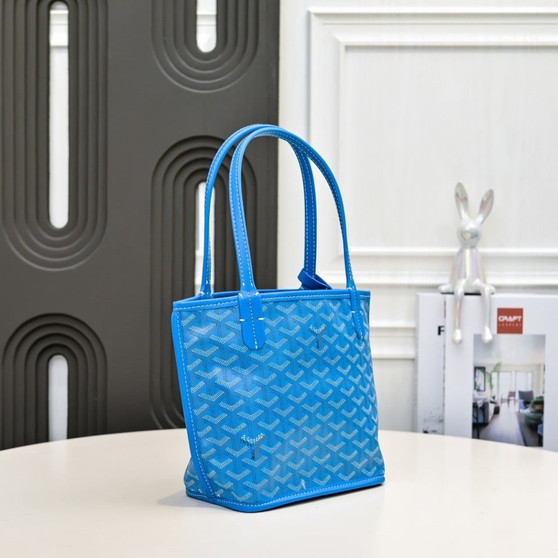 Designer handbag pre-order / size 29*20*10cm / 1:1 quality / Turnaround time 2-4 weeks