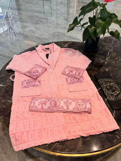 Designer robe pre-order / 1:1 quality / free size / turnaround time 2-4 weeks 