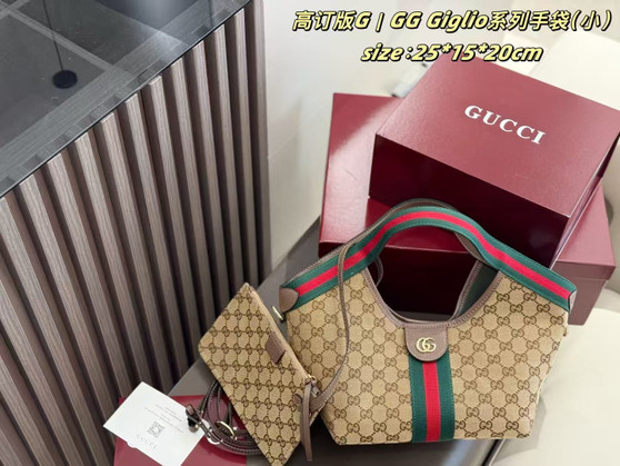 Designer handbag pre-order / size 25*15*20cm / 1:1 quality / Turnaround time 2-4 weeks / code42303