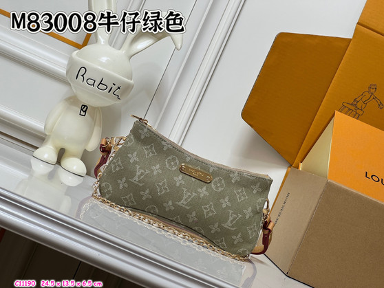 Designer handbag pre-order / 1:1 quality / Size: 24.5*13.5 / Turnaround time 2-4 weeks