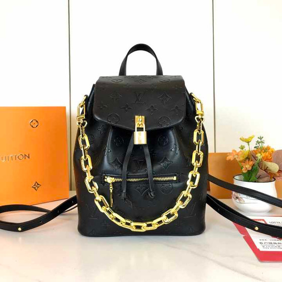 Designer handbag pre-order / 1:1 quality / Size 26*21cm / Turnround time 2-4 weeks