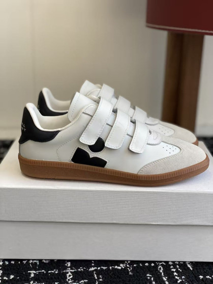 Designer shoes pre-order / High mirror quality / Turnaround time 2-4 weeks / product#4032