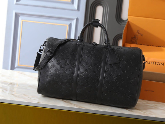 Designer handbag pre-order / Size 50*29cm / 1:1 quality / Turnaround time 2-4 weeks
