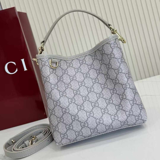 Designer handbag pre-order / Master quality / Size 20*18*11cm / Turnaround time 2-4 weeks