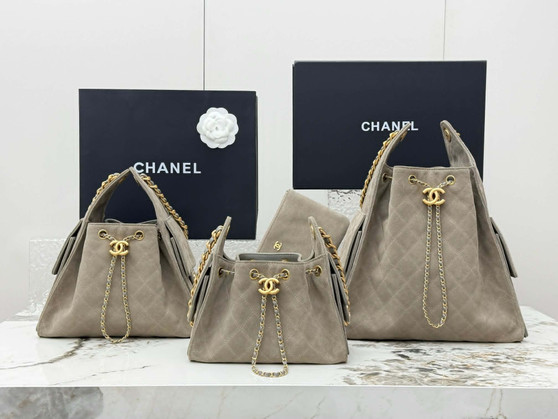 Designer handbag pre-order / Master Quality / Multiple sizes Available / Turnaround time 2-4 weeks / Product#4323