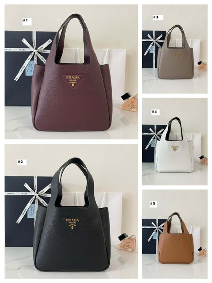 Designer handbag pre-order / Master quality / Size 25*21cm / Turnaround time 2-4 weeks