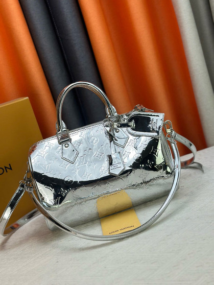 Designer handbag pre-order / 1:1 quality / 30 cm / Turnaround time 2-4 weeks