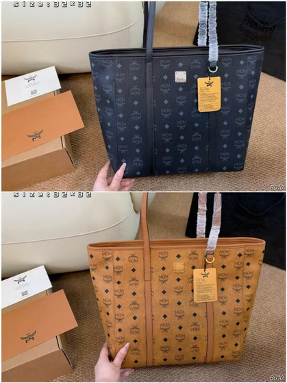 Designer handbag pre-order / 1:1 quality / Size 32*30cm / Turnaround time 2-4 weeks