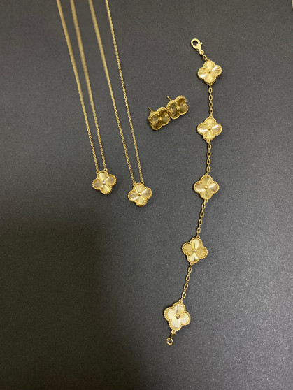 Designer jewelry pre-order / 1:1 quality / Turnaround time 2-4 weeks