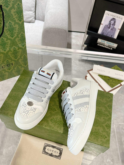 Designer sneakers pre-order / High mirror quality / Turnaround time 2-4 weeks