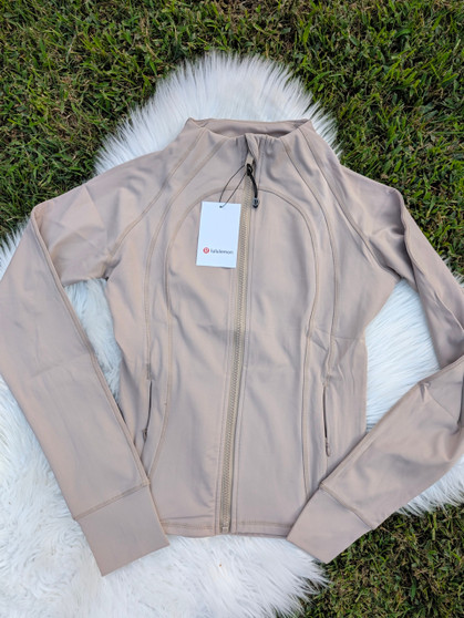 Women's large/8  Lulu define style jacket ready to ship