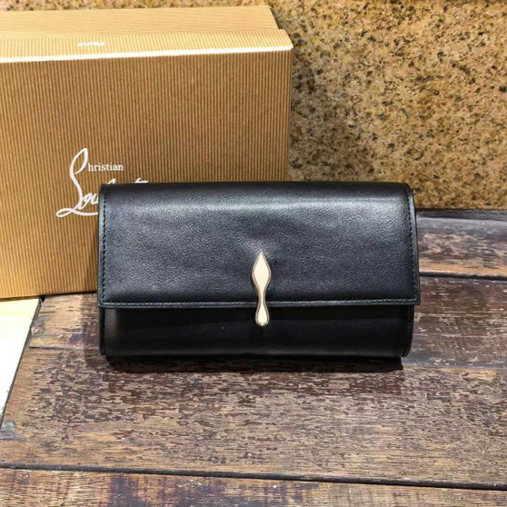 D.esigner H.andbag pre-order / o.n.e - o.n.e q.uality / Size 22*14cm / Turnaround time 2-4 weeks