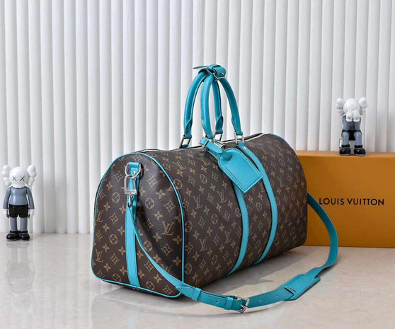 Designer handbag pre-order/ 1:1 quality / size 50*29*23cm / TAT 3-4 weeks / pc#2