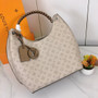 Designer handbag pre-order / turnaround time 2-4 weeks / 1:1 quality