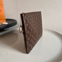 LV zipper poucher / Master Quality / pre-order turnaround time 2-4 weeks / size 33*23cm / pc2