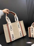 Designer handbag pre-order / 1:1 quality / turnaround time 2-4 weeks / size: 26 * 20 cm