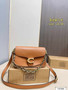 Designer handbag pre-order / 1:1 quality / turnaround time 2-4 weeks / Size: 26 * 18 cm 