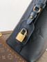 Designer handbag pre-order / Master quality / turnaround time 2-4 weeks /size 16*18*12cm