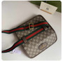 Designer handbag pre-order / 1:1 quality / turnaround time 2-4 weeks  / size: 24 x 17 x 3 cm