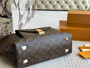 Designer handbag pre-order  / 1:1 quality  / Turnaround time 2-4 weeks / size 31*34cm