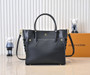 Designer handbag pre-order / size 30.5 * 24.5 * 14 cm / 1:1 quality / turnaround time 2-4 weeks