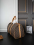 Designer Handbag pre-order / 1:1 quality / Two sizes available / Turnaround time 2-4 weeks / code 0793-4