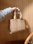Designer handbag pre-order / size 27*20*9cm / 1:1 quality / Turnaround time 2-4 weeks / code5042
