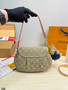 Designer handbag pre-order / size 26*18cm / 1:1 quality / Turnaround time 2-4 weeks