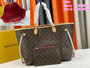 Designer handbag pre-order / 1:1 quality / Two sizes available / Turnaround time 2-4 weeks / 14114152