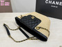 Designer handbag pre-order / 1:1 quality / Two sizes available / Turnaround time 2-4 weeks / code50