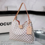 Designer handbag pre-order / A4 quality  / size 33*20cm / Turnaround time 2-4 weeks 