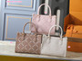 Designer handbag pre-order / 1:1 quality / Size: 25 * 19 cm / Turnaround time 2-4 weeks