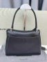 Designer handbag pre-order / Mirror Quality / Multiple Sizes Available / Turnaround time 2-4 weeks / Product#r0342