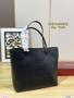 Designer handbag pre-order / 1:1 quality / Size: 41 * 32 cm / Turnaround time 2-4 weeks