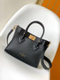 Designer handbag pre-order / Master quality / Size 25*20cm / Turnaround time 2-4 weeks