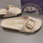 Ready to ship sandals womens  6 / bin#3 - final clearance