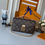 Designer handbag pre-order / 1:1 quality / Size 21*13cm / Turnround time 2-4 weeks
