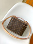 D.esigner H.andbag pre-order / M.a.s.t.e.r q.uality / Size 24*14cm / Turnaround time 2-4 weeks