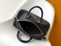 D.esigner H.andbag pre-order / Size 32*22cm / M.a.s.t.e.r q.uality / Turnaround time 2-4 weeks