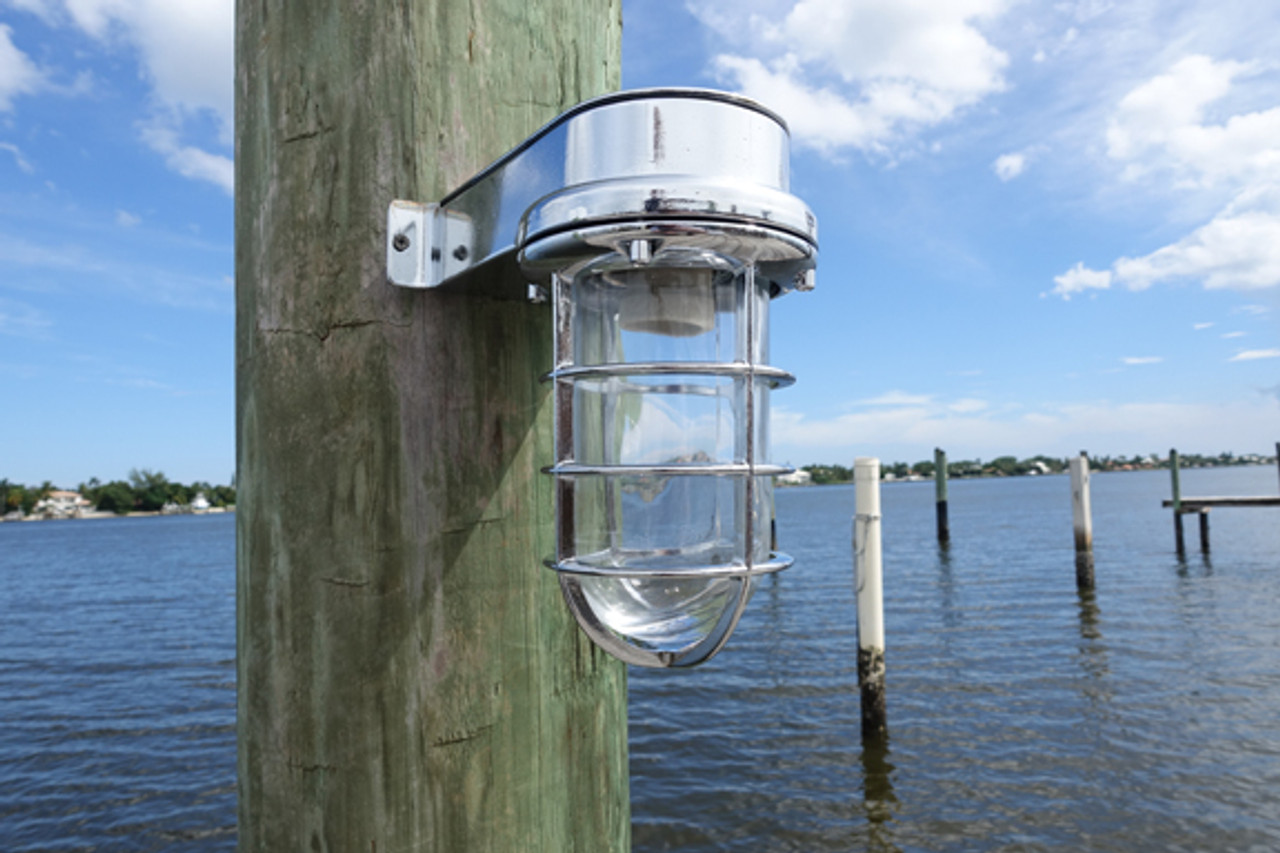 chrome dock marine light