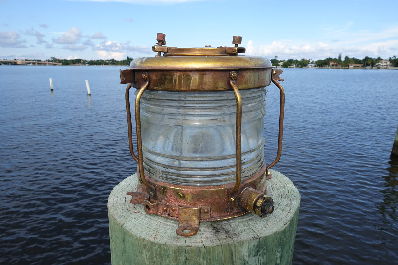 Brass Round Medium Anchor Lantern