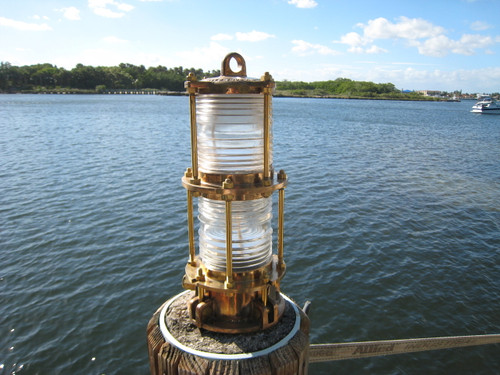 double piling dock light